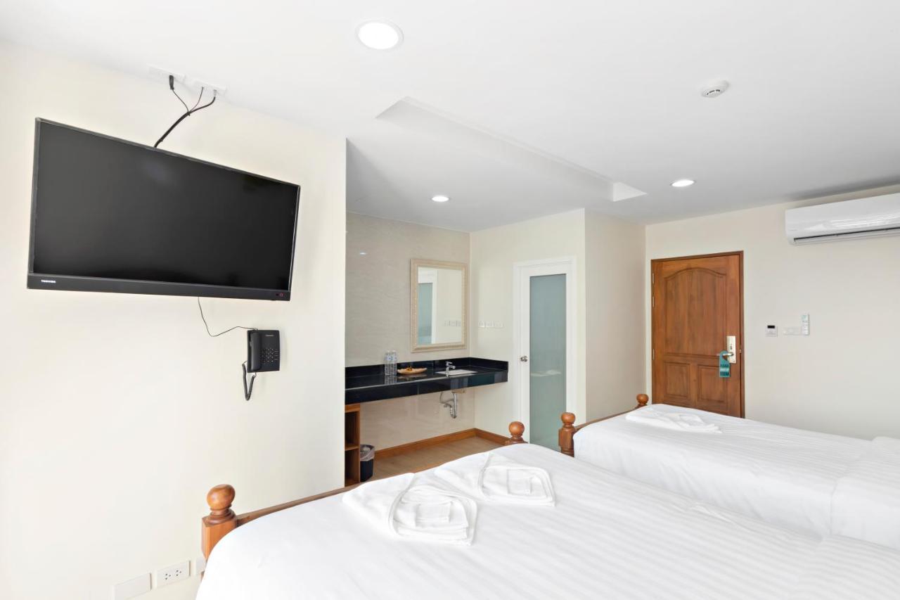 Royale 8 Ville Guest House Bangkok Luaran gambar